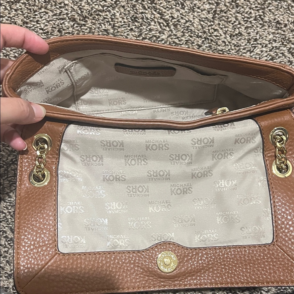 Authentic Michael Kors Brown Leather Shoulder Bag - Picture 5 of 5